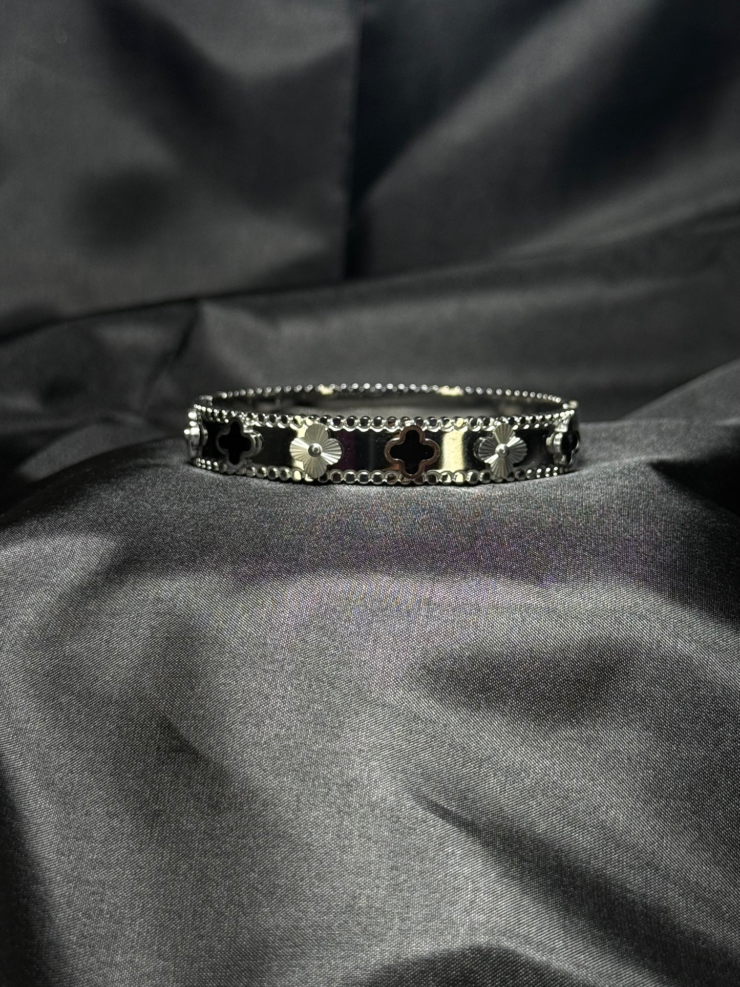 Multi-Clover Bangle