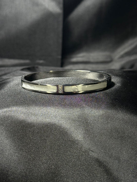 Quartz Bangle