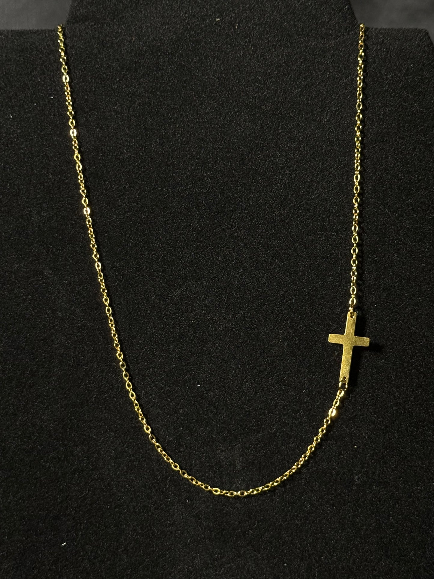 Side Cross Necklace